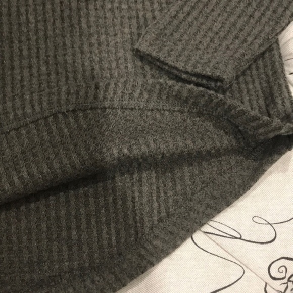 Sweet Romeo Thermal Dolman Sleeve Shirt - Picture 4 of 6